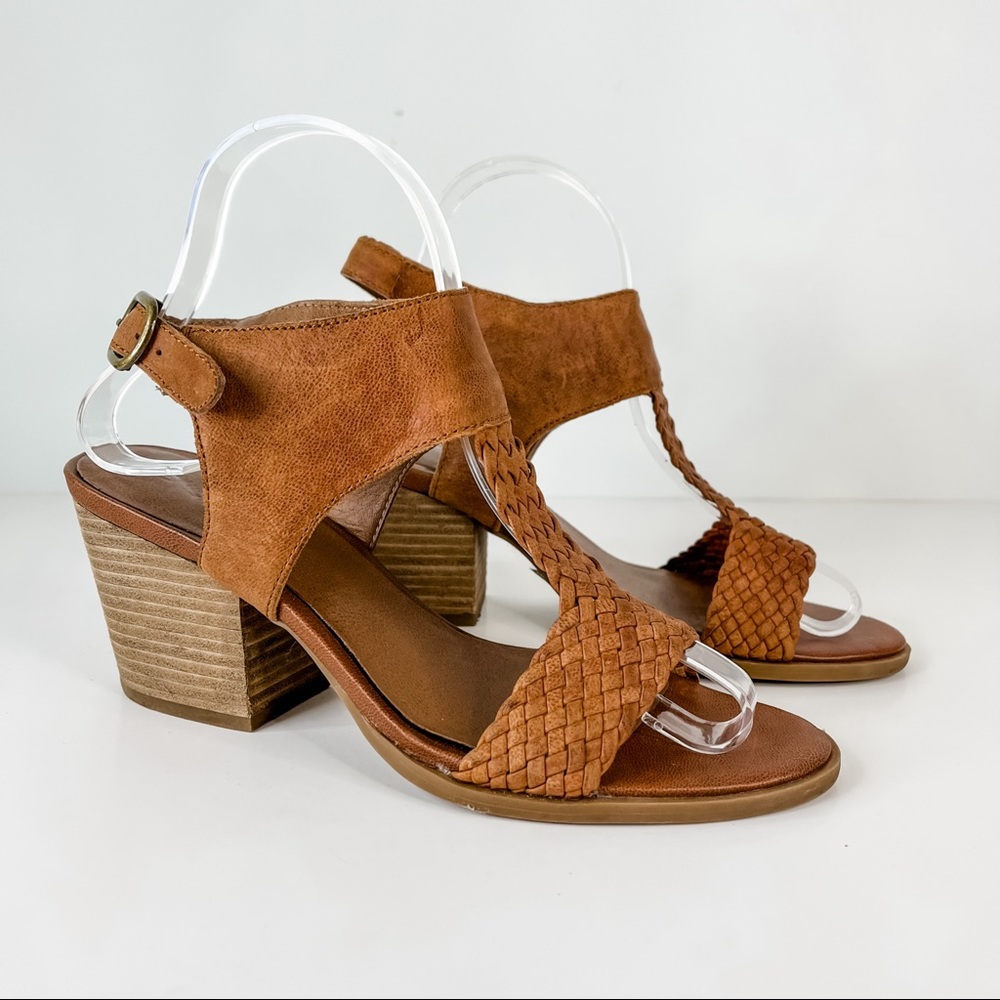 Lucky Brand Maari Braided Leather Sandal Stacked Block Heel Size 7